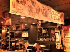 -麦当劳(南京路2店)