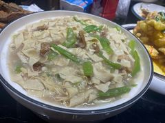 尖椒豆皮-一块豆腐·海鲜·家常菜(李沧书院路店)