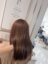 -镁连社·美联社