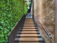 -穿越·外婆家(西溪天堂店)