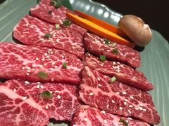 -山川小町·极番烧肉(新地假日广场店)