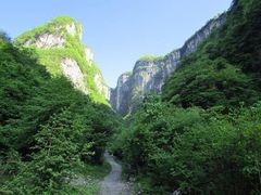 -鹿院坪生态旅游景区
