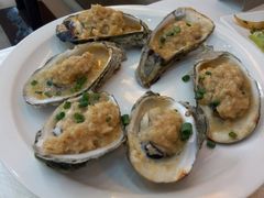 -覃记海鲜美食餐厅