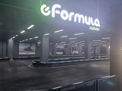 -e赛道卡丁车
