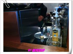 -星巴克臻选(北京前门大街店)