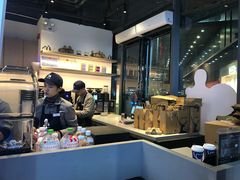 -瑞幸咖啡(中原万达店)
