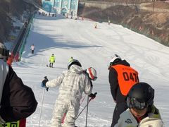 -蓟洲国际滑雪场