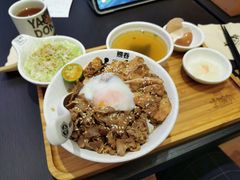 -熊吞·大碗丼烧肉饭(清江浦区万达店)
