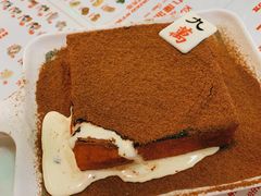 春娇爆奶漏奶华-九龙冰室(新中关购物中心店)
