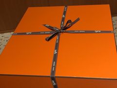 -文艺复兴百货(米兰大教堂广场店)