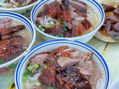 -香辉食馆(新兴路店)