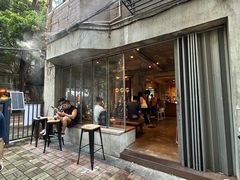 -来回·咖啡(天河南店)
