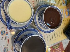 -广信牛奶甜品世家(台东店)