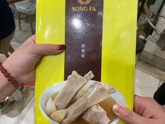 -松發肉骨茶(牛车水店)