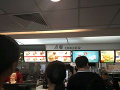 -麦当劳(军博店)