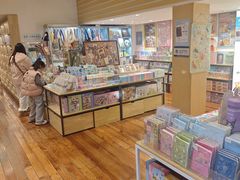 -猫的天空之城概念书店(景德镇陶溪川店)