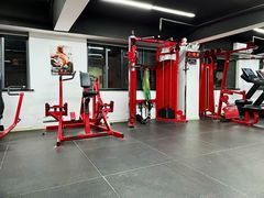 -坚果健身24小时工作室(定西路店)