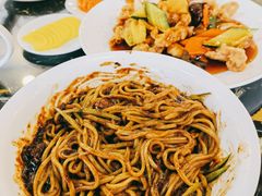 炸酱面-桃园中华料理炸酱面(燕儿岛路店)