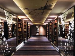 -深圳皇庭V酒店