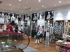 -优衣库(深圳万象天地旗舰店)