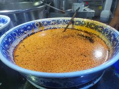 -陇上全荟兰州传统牛肉面(延吉路店)