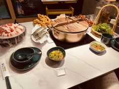 -椰子湾·海南火锅·糟粕醋·椰子鸡(正大广场店)