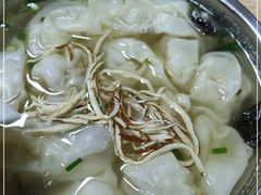-小董骨汤馄饨店(通扬路店)