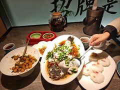 -鱼你相聚·河鲜馆(袁家岭店)