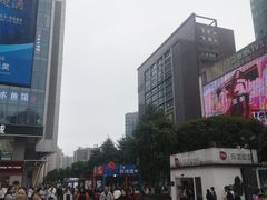 -观音桥步行街