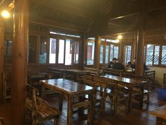 -小锅巴纳西餐厅