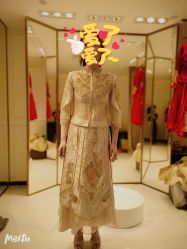 点击看大图 -GRACE KELLY婚纱与礼服(北京店)