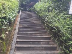 -腾冲洞山温泉村