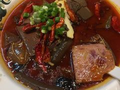 -渝是乎川渝小炒(新世界百货望京店)