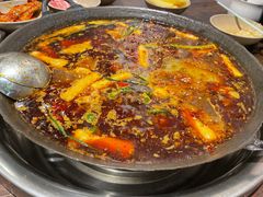 -四小区火锅·巷子里的重庆火锅(花照壁店)