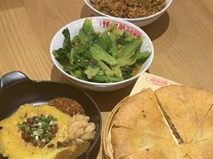 -怪噜范·老贵阳街头名小吃(数博万达店)