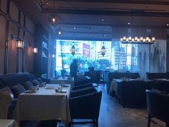 大堂-尘香•传统川菜(创汇首座店)
