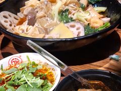 -万记麻辣烫国展总店
