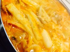 -三清洞摩西韩式年糕火锅(威高广场店)