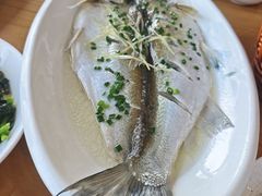 -品鲜村农家菜·阳澄湖大闸蟹(总店)