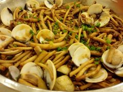 白贝肉碎蒸茶树菇-福今喜粤餐厅