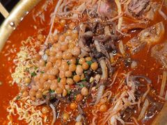 -张翻越·川渝冒菜·武汉黑鸭煲(城北万象城店)