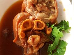 -Kha Mu Charoensang(Silom)