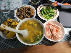 -悦芽照护月嫂+育儿嫂(杭州店)
