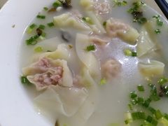 -37号老院坝抄手(马王庙37号院店)