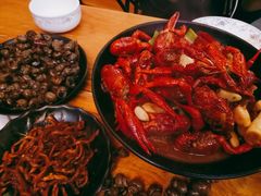 油焖小龙虾-回·龙虾铺·盆盆蟹·烧烤大排档(回龙观店)
