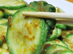 咸蛋黄炒小瓜-甜甜屋(解放中路店)
