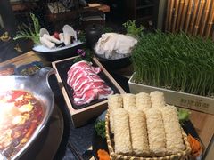 -湊湊火锅·茶憩(上海合生汇店)