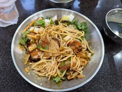 -丫丫桂林米粉(学府店)