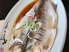 清蒸白鱼-紅楼酒家(朱家角店)