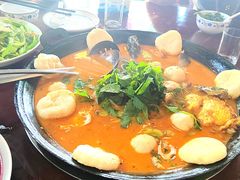 -丹水桥地锅鱼·翘嘴鲌·地方特色全鱼宴(丹江口大坝店)